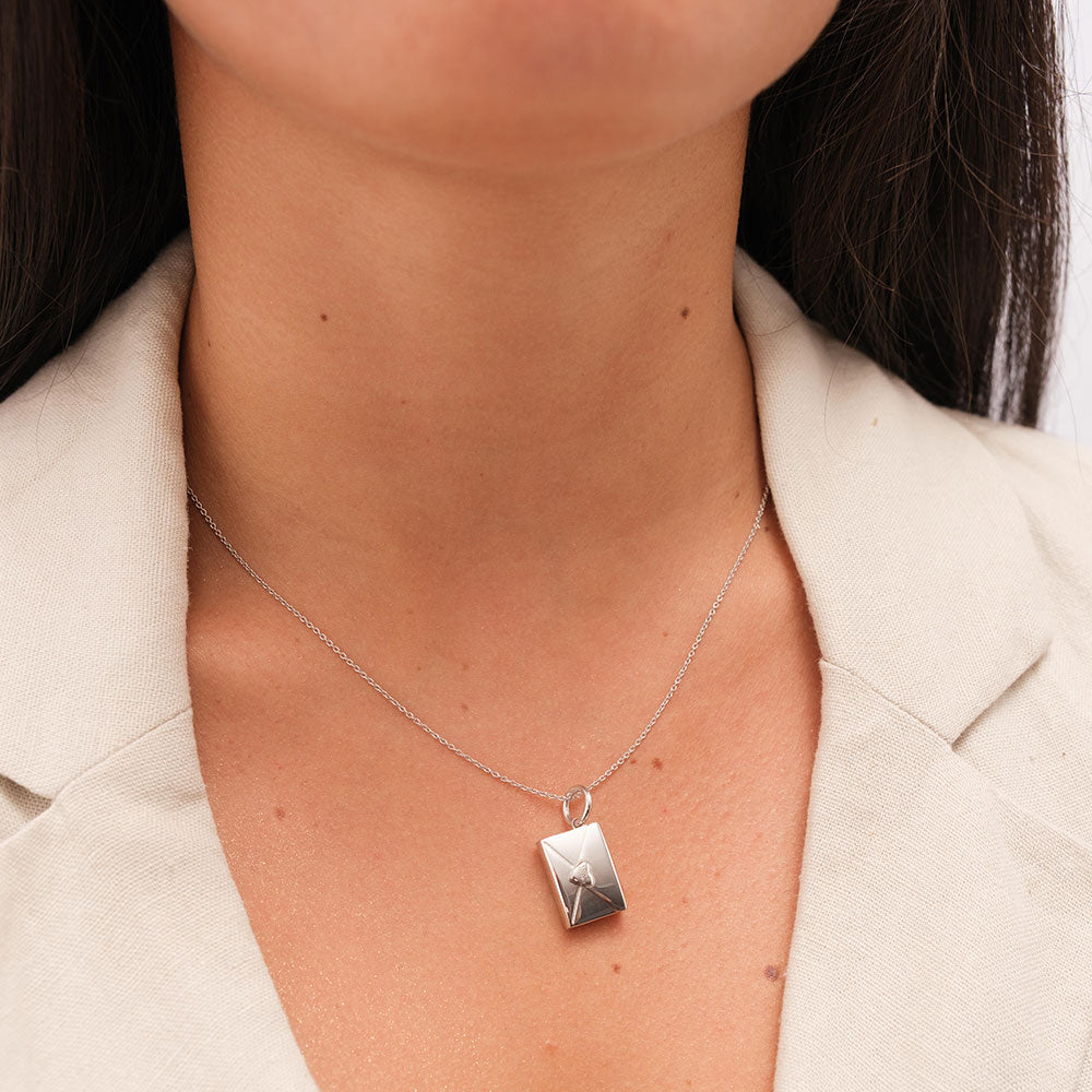 Love Memo Collana + Targhetta
